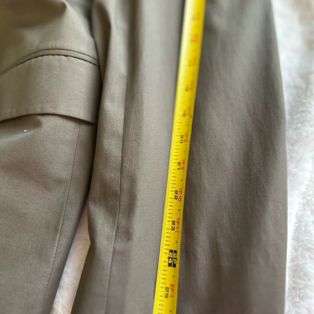 JoS. A. Bank Suit  jacket and pants 44/32